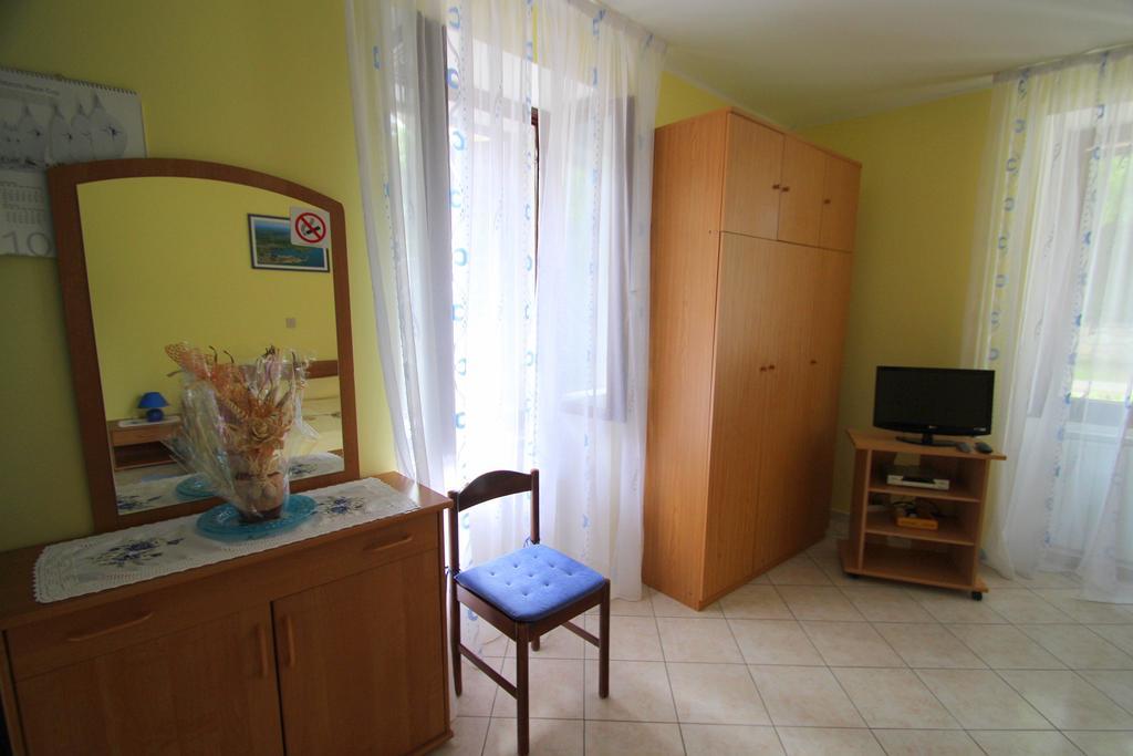 Studios Slavica Novigrad  Room photo